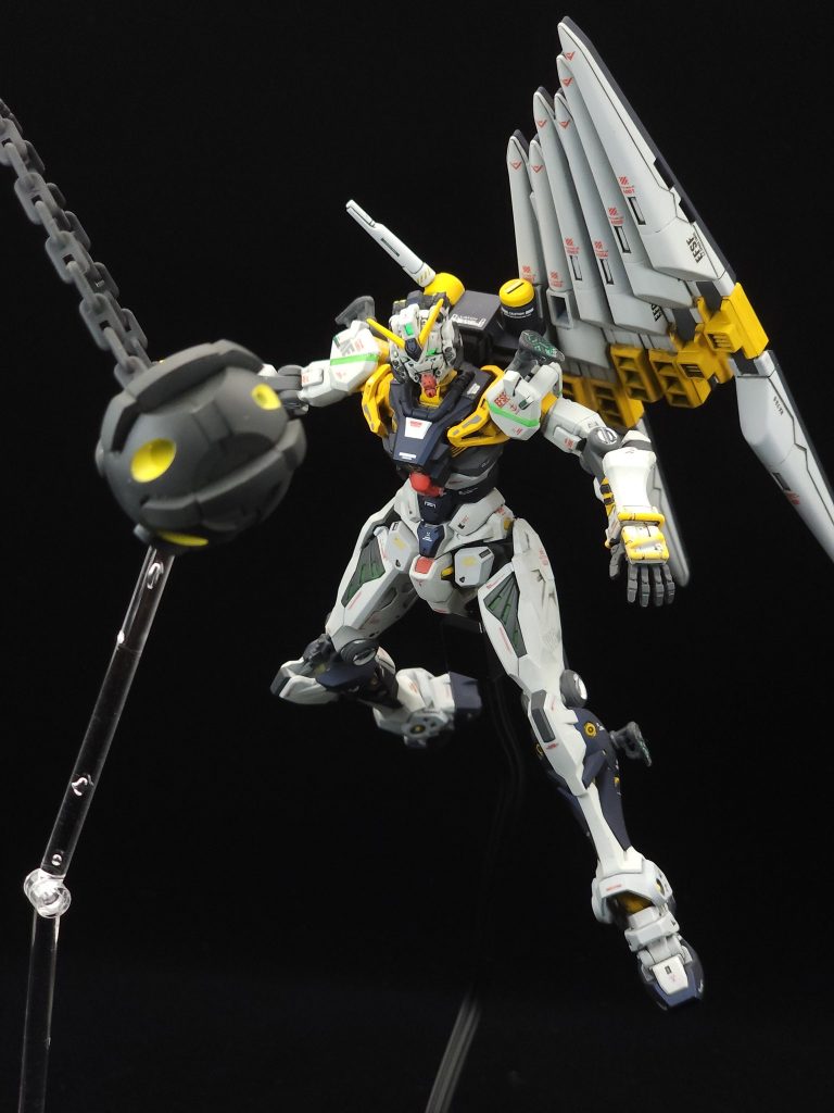 殺意マシマシのガンダムハンマーも装備