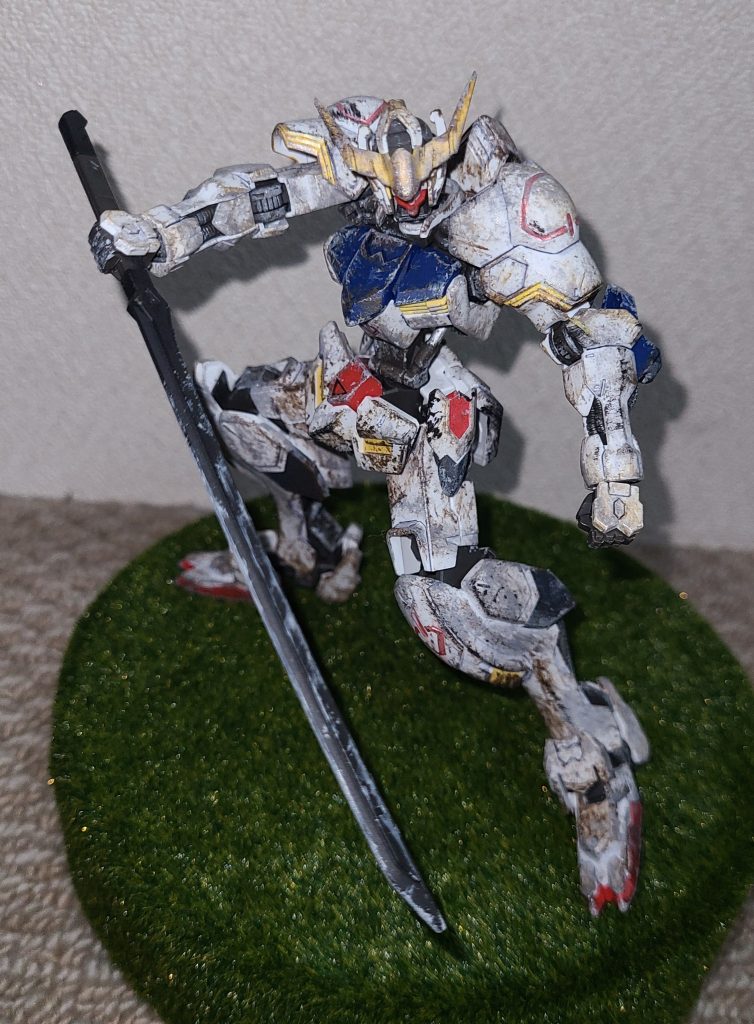 (カッコよくポーズきめられるようになりたい…)