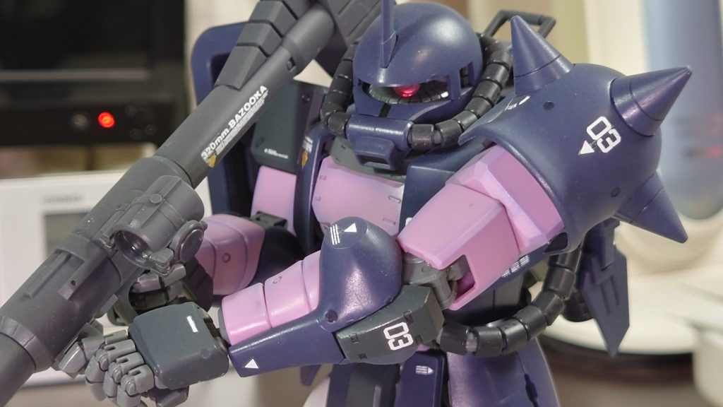 黒い三連星　ザクⅡ R1–3枚目/制作者：あれく myT 積みプラ崩したい