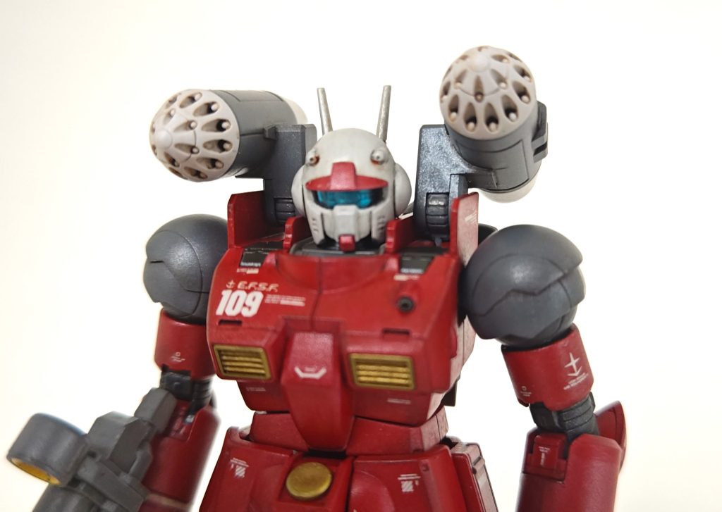 基本塗装後、貧乏パールコート・・・白化かぶり。リカバリーして、スミイレ・・・パーツ割れ。。リカバリーして、トップコートで白化かぶり。。。プラモ歴だけは長いですが、、、日々学びです😅😅😅