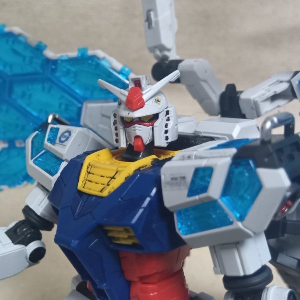 ＲＸー７８Ｆ００／Ｅ　ガンダム　グラスフェザー装備