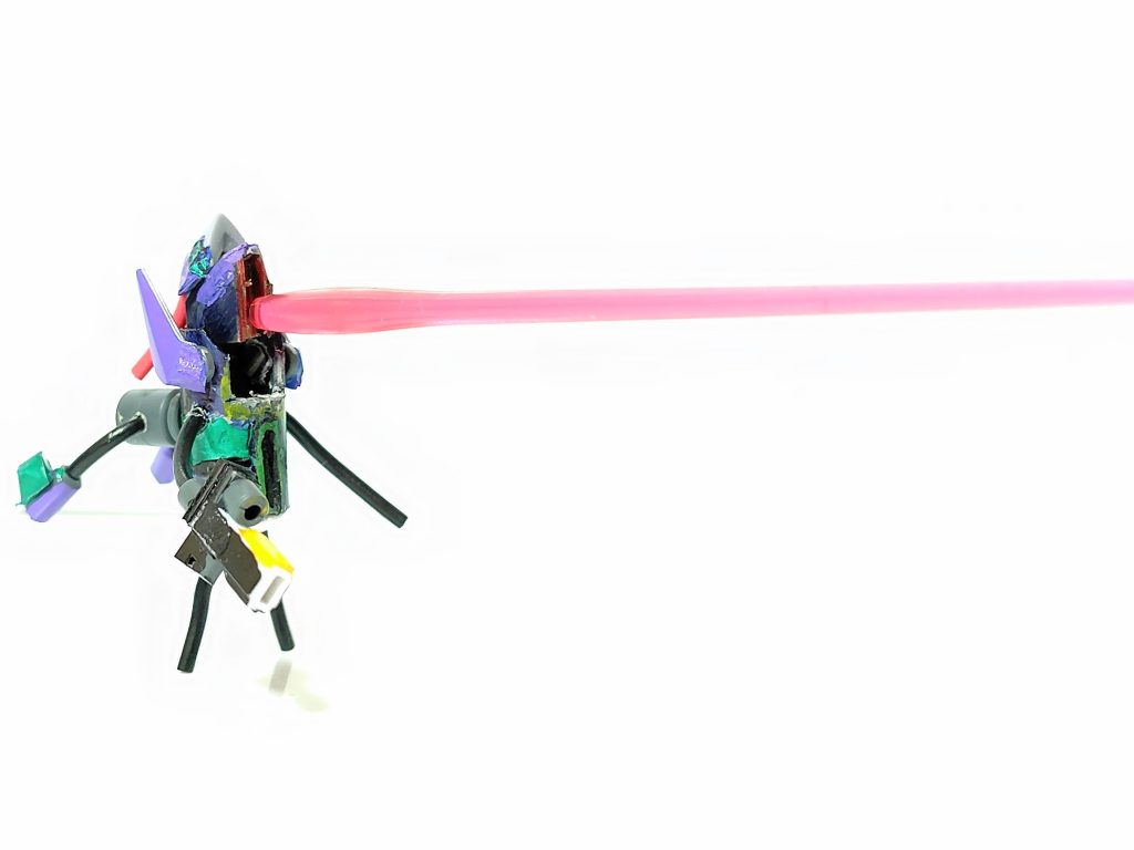 ビームも出ます