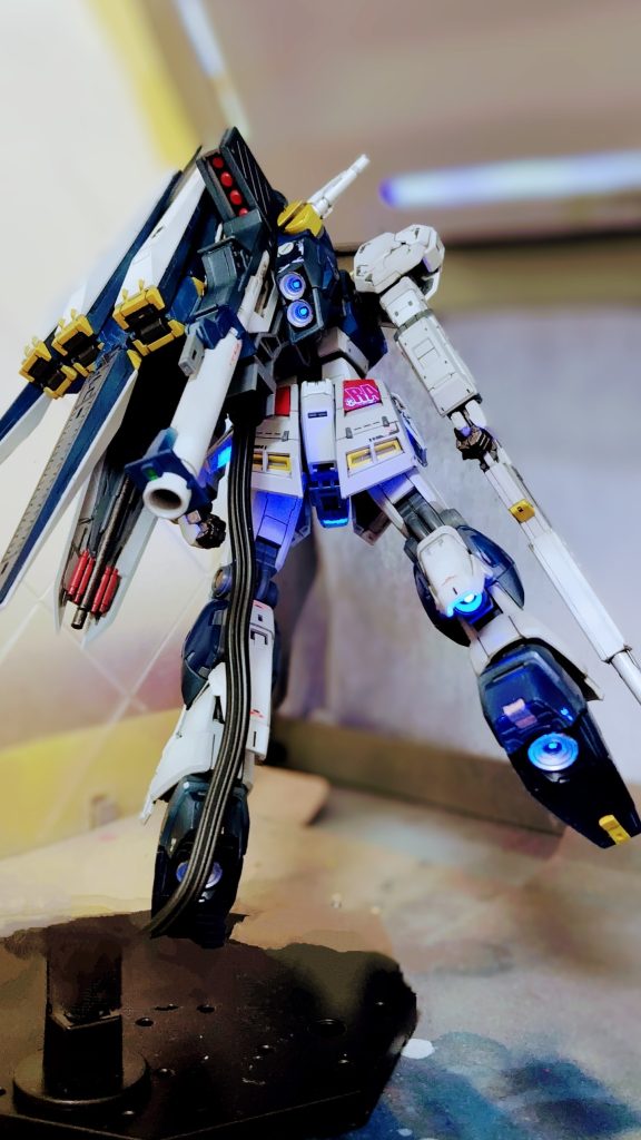 バーニア中央に蛍光塗料を塗りました。