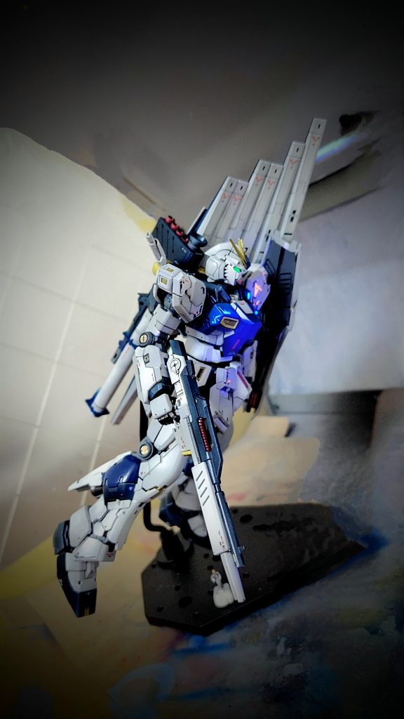 RG RX-93 νガンダム完成しました。–4枚目/制作者：タケジオン