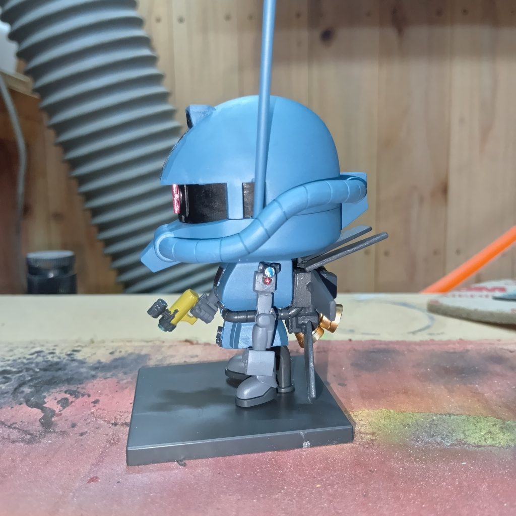 横から見たらおでこもなかなかイケてるんだけど🤔