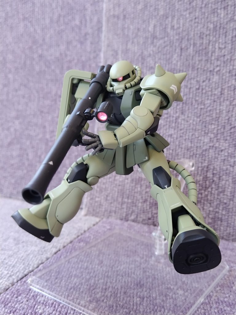 センサー系統はHアイズを使用。今回の撮影にあたって、百均のレフ板を導入してみました。下から光を当てられるので、奥まったモノアイもキラキラさせやすいです✨️