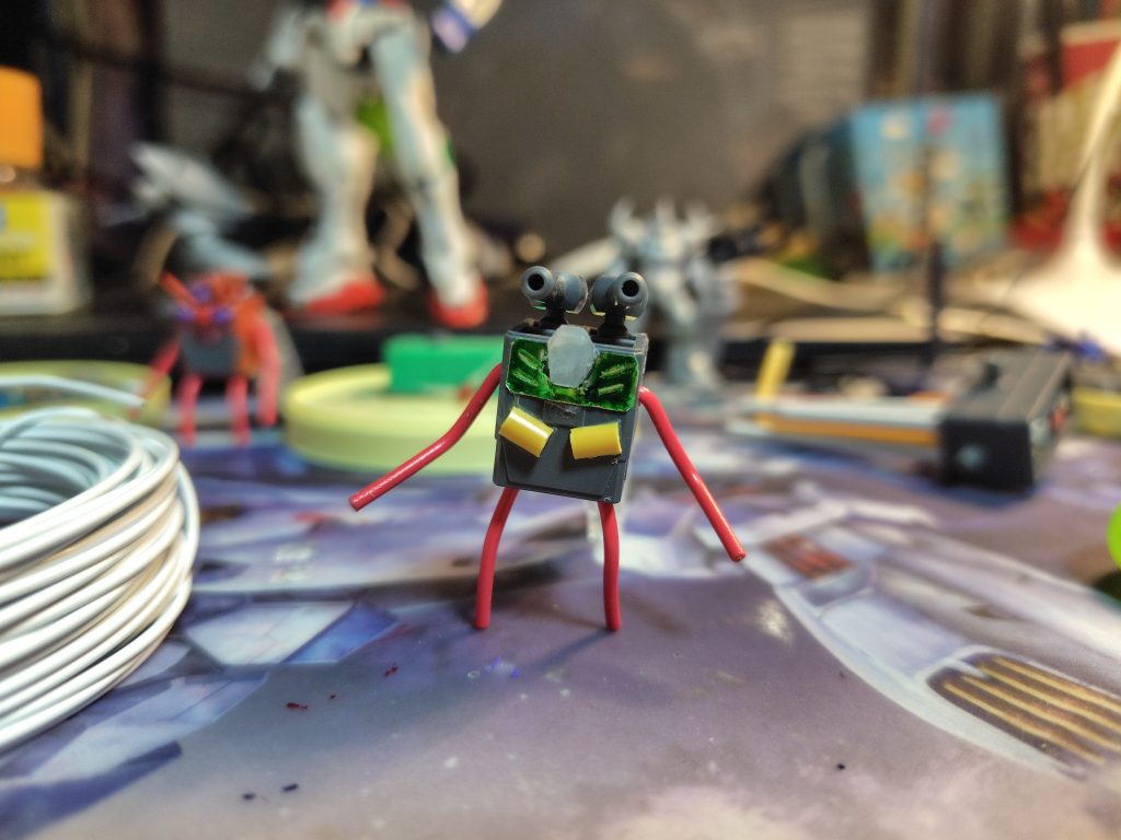 塗装前目はシールです