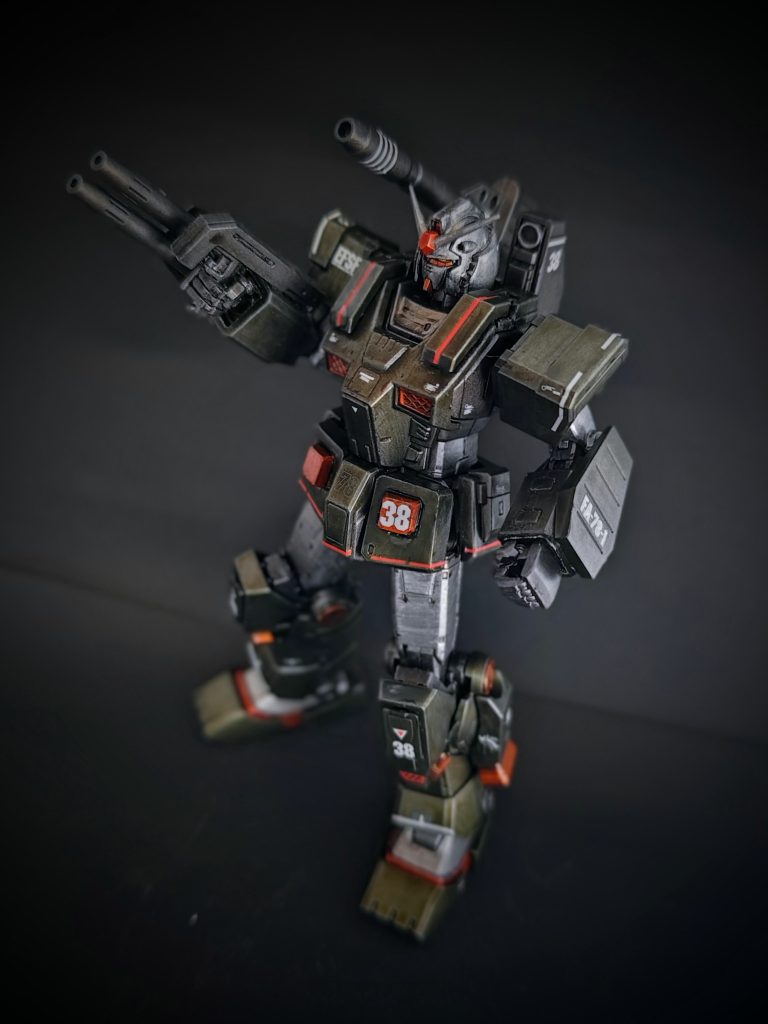 旧1/144キットのパッケージアート風のポーズで。