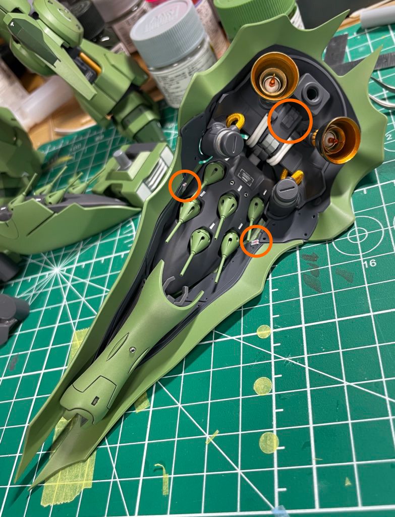 モデリーノ@kasuneplaハンドパーツ、ラッチパーツセットを使用しました。 