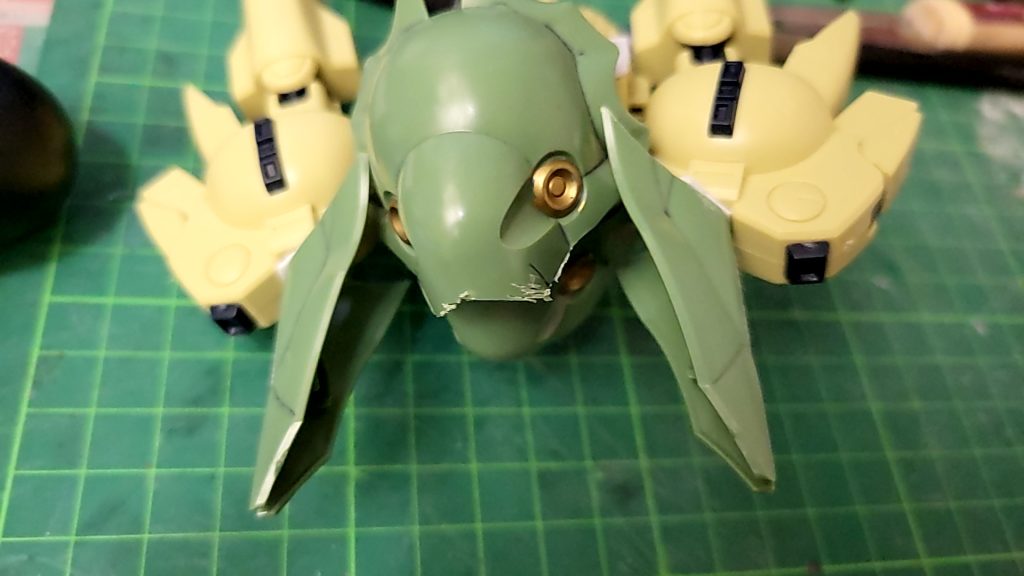 SDクシャトリヤの羽で顔？を再現