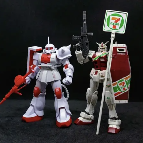 ユニクロで貰ったガンプラZAKUⅡ ユニクロ限定】 ガンプラ HG 1/144 シャア専用ザクⅡ（ユニクロ