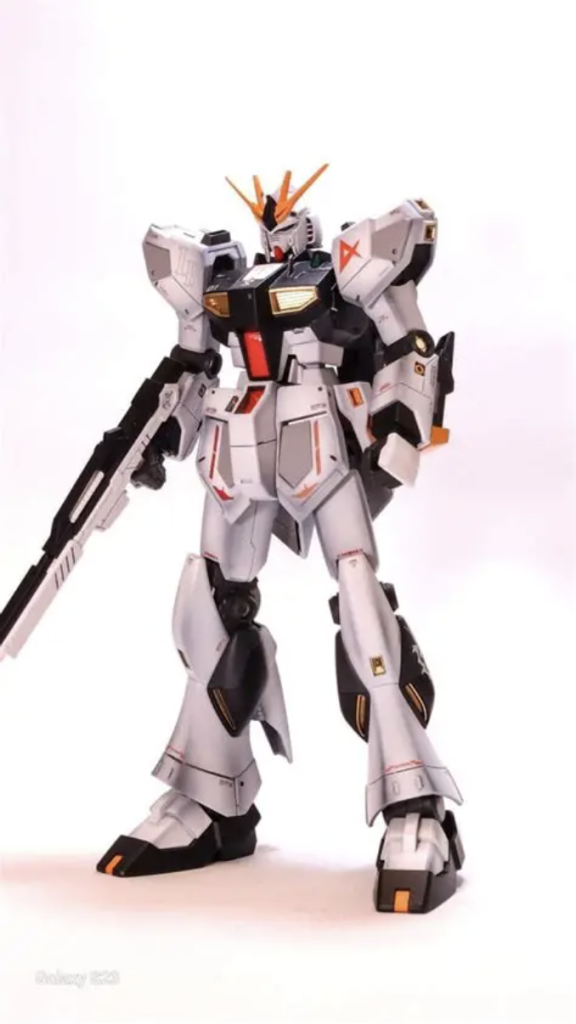 本体がシンプルな分、腕を試されてる感じがあり、楽しかったです。そのまま作っても勿論素晴らしいキットだと思いました！それではー。