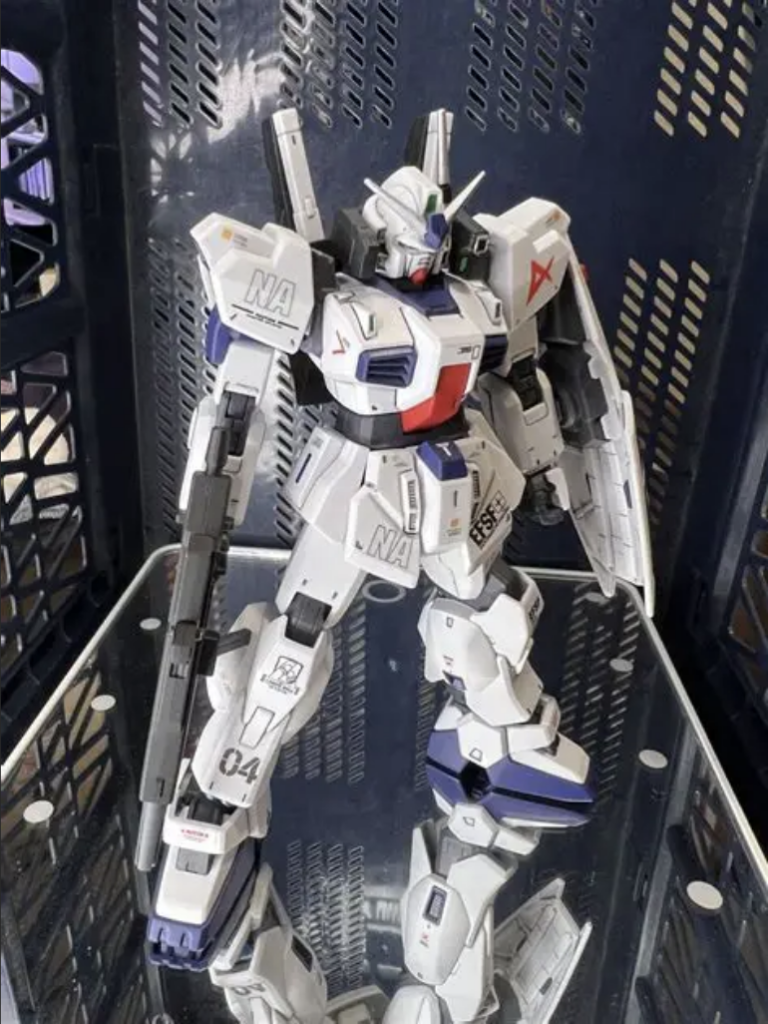 ガンダムMk-Ⅱ改  アムロ搭乗機 ver.UC0098–5枚目/制作者：真樹京介