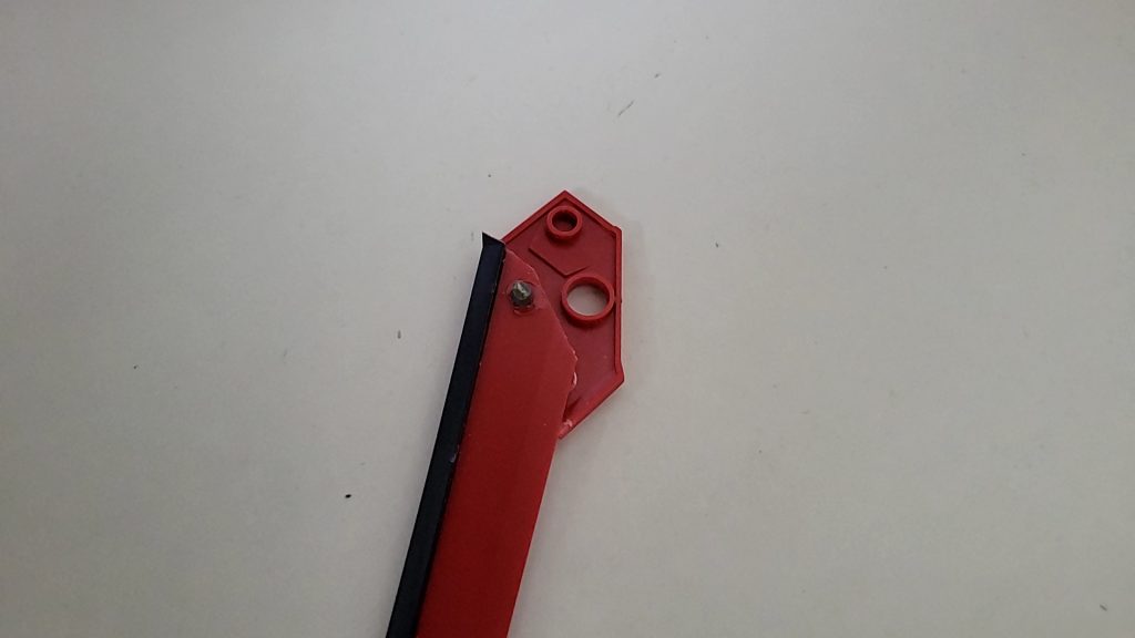 羽を途中でカットして3㎜接続で稼働するように