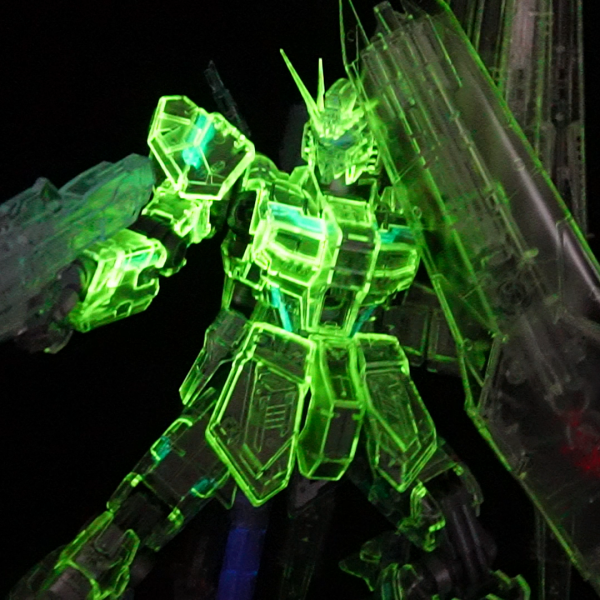 MG νガンダム Ver.ka(メカニカルクリア)