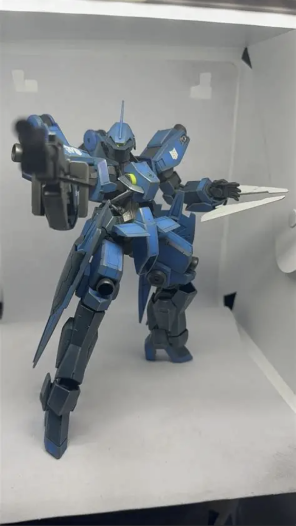 RE1/100 シュヴァルベグレイズ(マクギリス機)