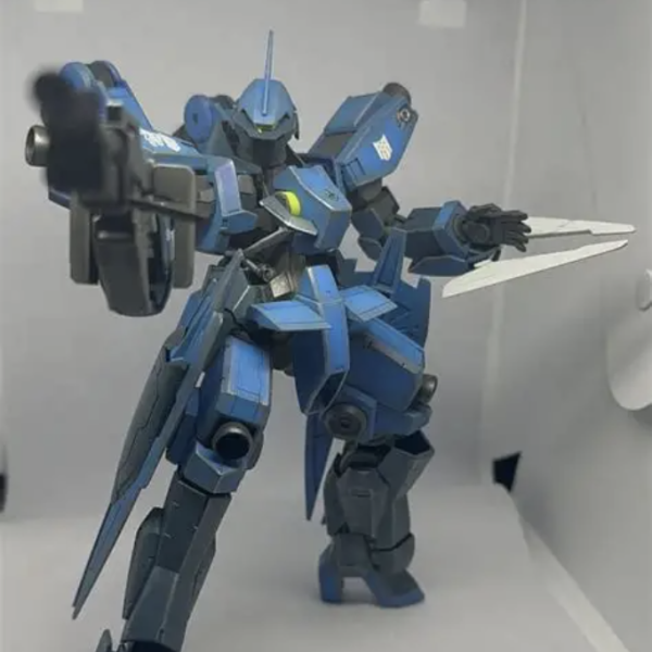 RE1/100 シュヴァルベグレイズ(マクギリス機)