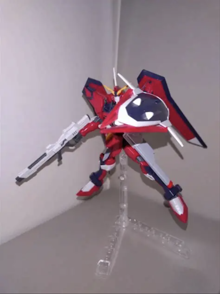 RQM75-2 フラッシュエッジG-5シールドブーメラン (左腕)縦横2通りのビームブレイドを発生可能な機動防盾。