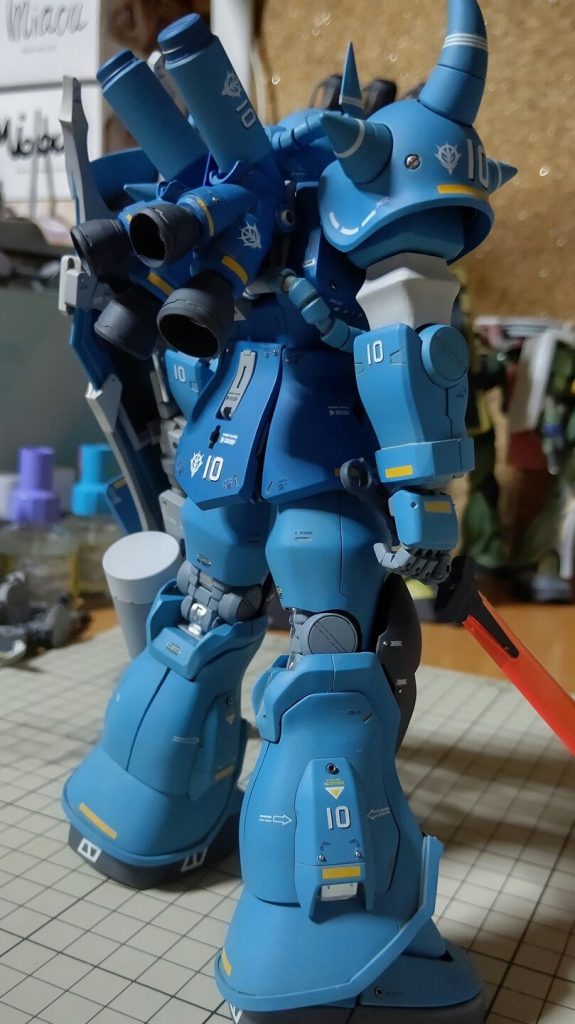 バックパックは全然違うものにしたかったんですが、これはそれほどいいと思えなくて自分で自分を残念がってます。もうちょい、何かあっただろう…と。オリジナルに歯向かうと手痛いしっぺ返しを食ういい例ですね。ゴツい何かでよかったです(TT)。