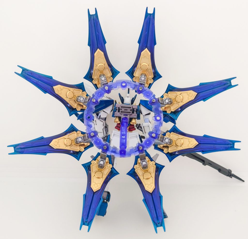 後ろから見たバックパックの状態！幾何学模様のようで気にいっております！