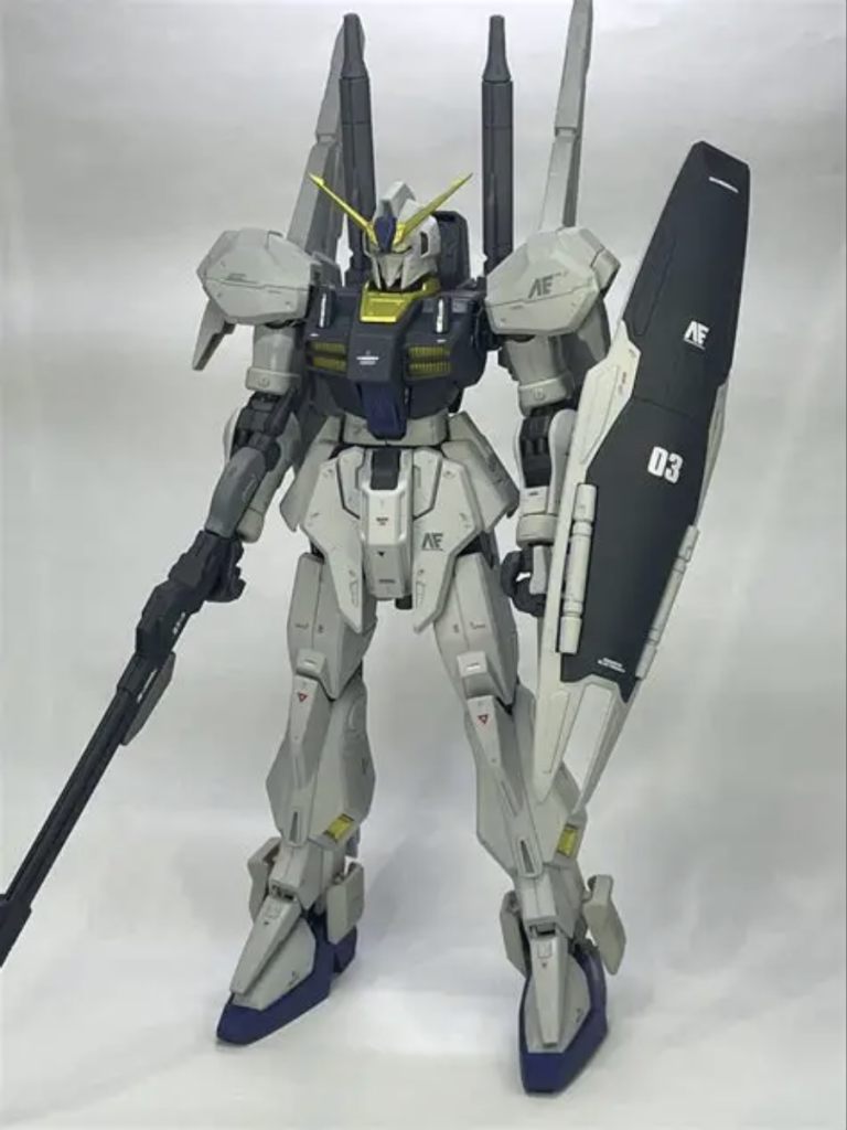 RE ガンダムMk-Ⅲをリアルタイプカラーに全塗装。配色はガンダムベースで限定販売されたガンダムMk-Ⅱ 21stリアルタイプカラーを参考にしました。