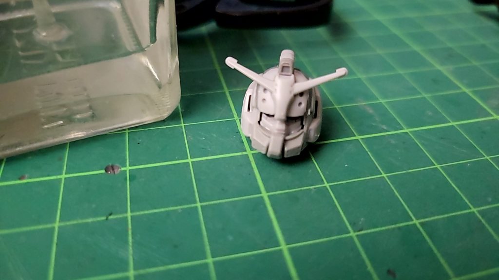 EZ-SRの口のパーツを接着