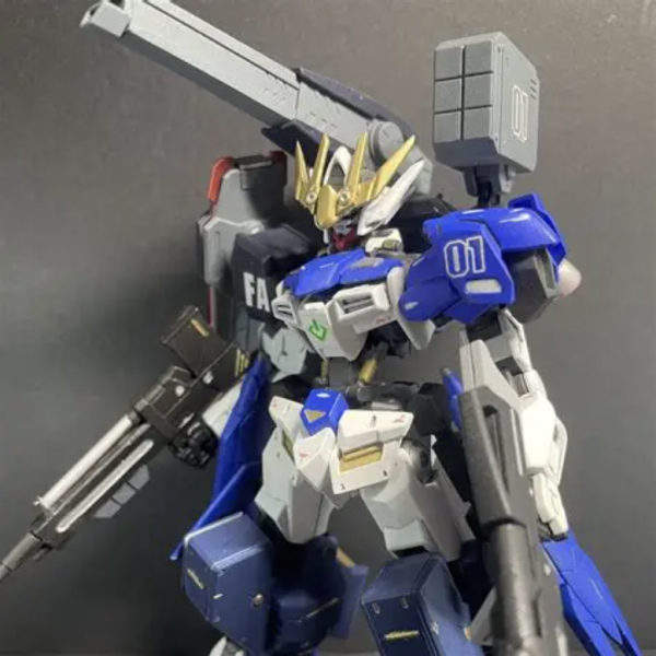 ガンダム•バルバトスラグナサード