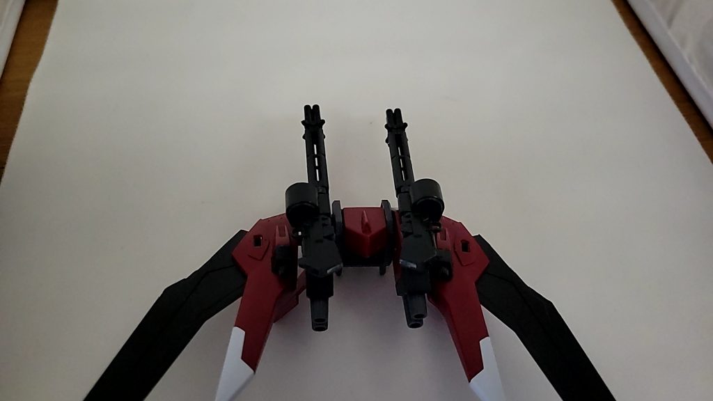 スラッシュザクファントムを意識してバックパックはゲルググメナースのものにガトリングをつけスラスターを増設したりしました