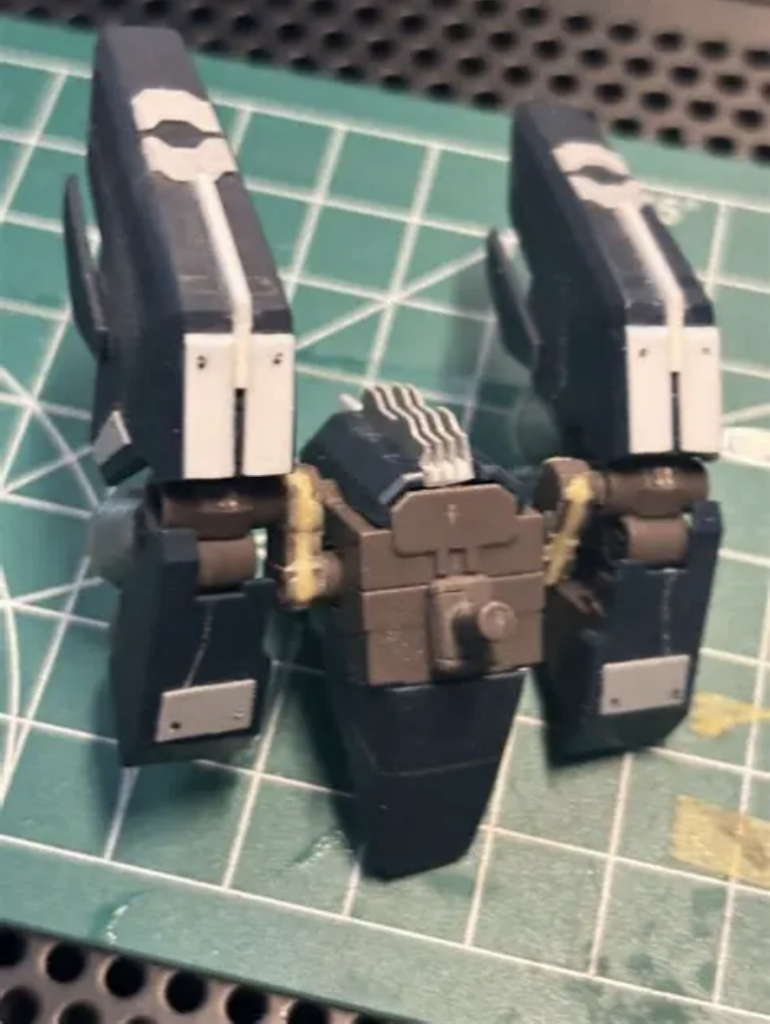 バックパック。脚部は写真忘れました。