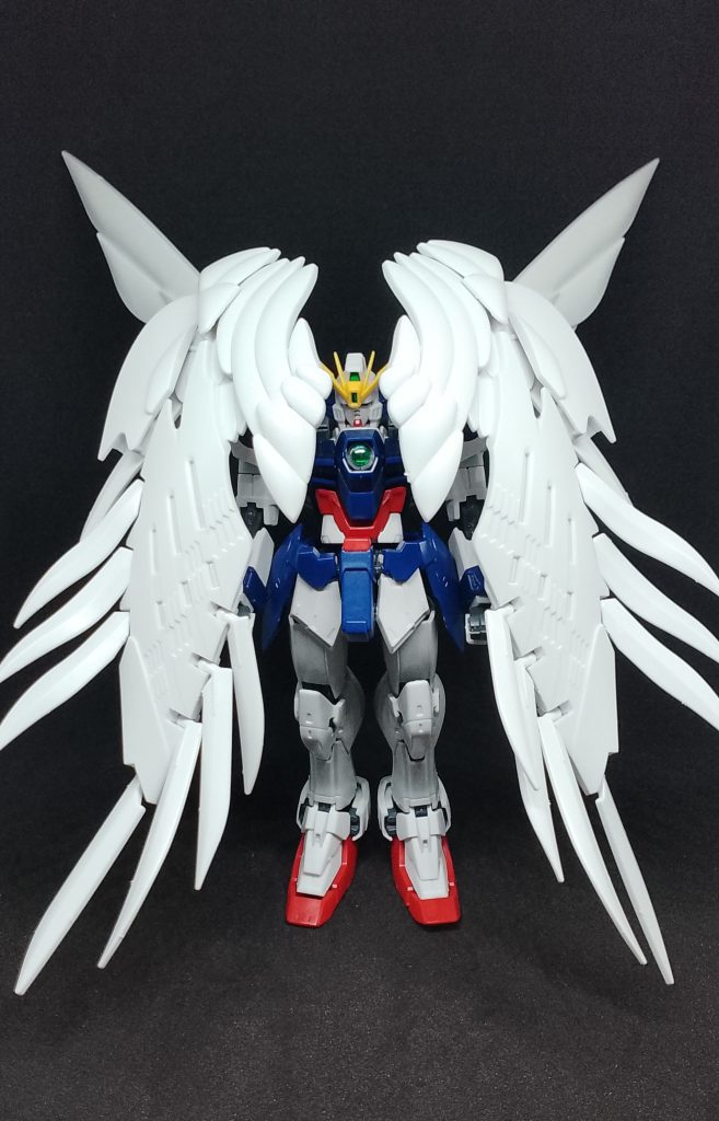RGウイングガンダム(EW)–2枚目/制作者：TAKAYAARE