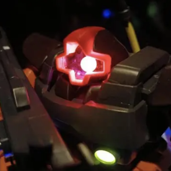 MG シャア専用リックドム LED組込