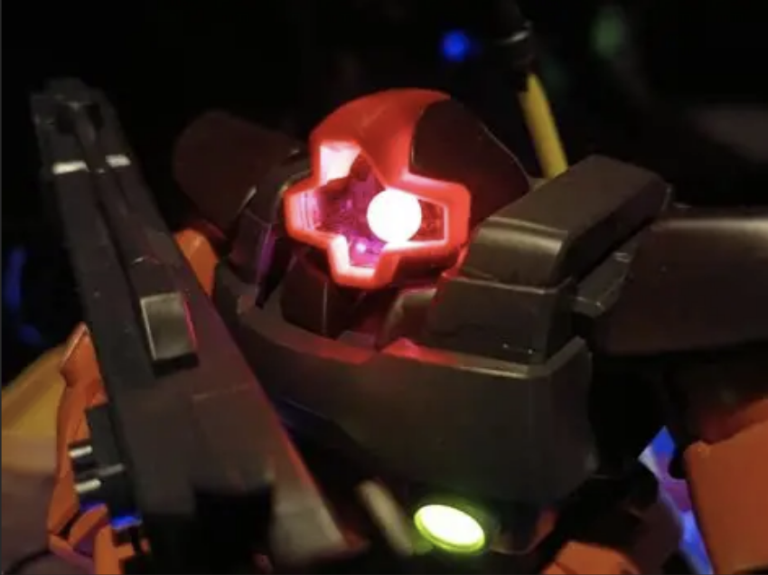 MG シャア専用リックドム LED組込