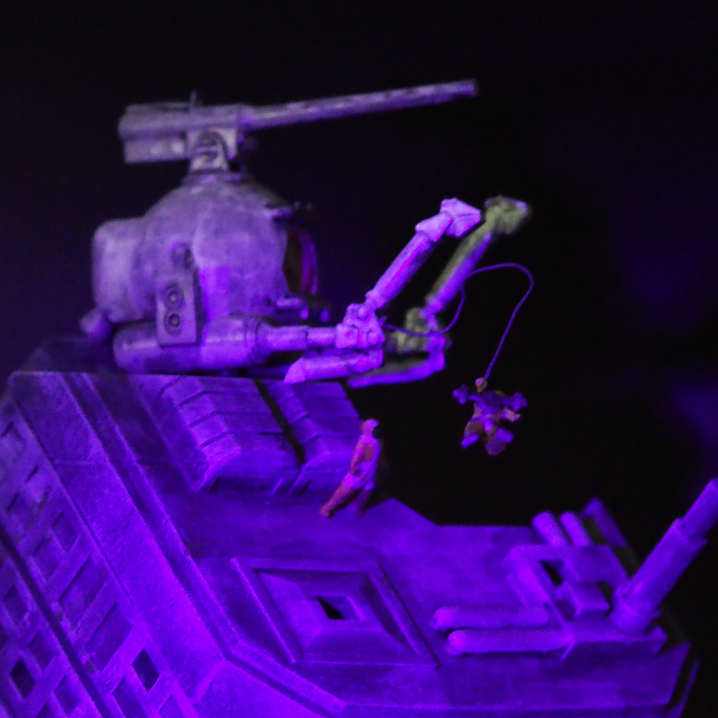 「ここはジオンに占拠された、早く撤退を」