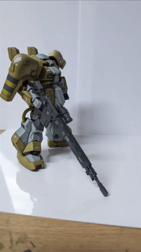 改造はショルダー部分以外は電ホビをそのまま参考にさせて頂きました。