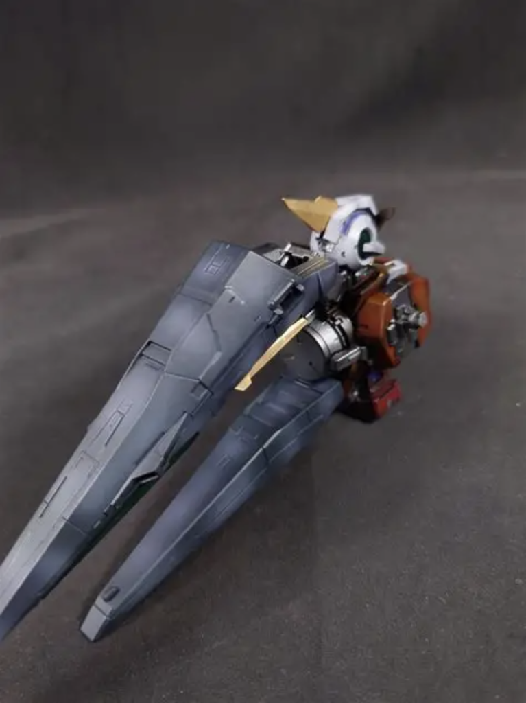 ガンダム·キュリオスGW–7枚目/制作者：やっすおう