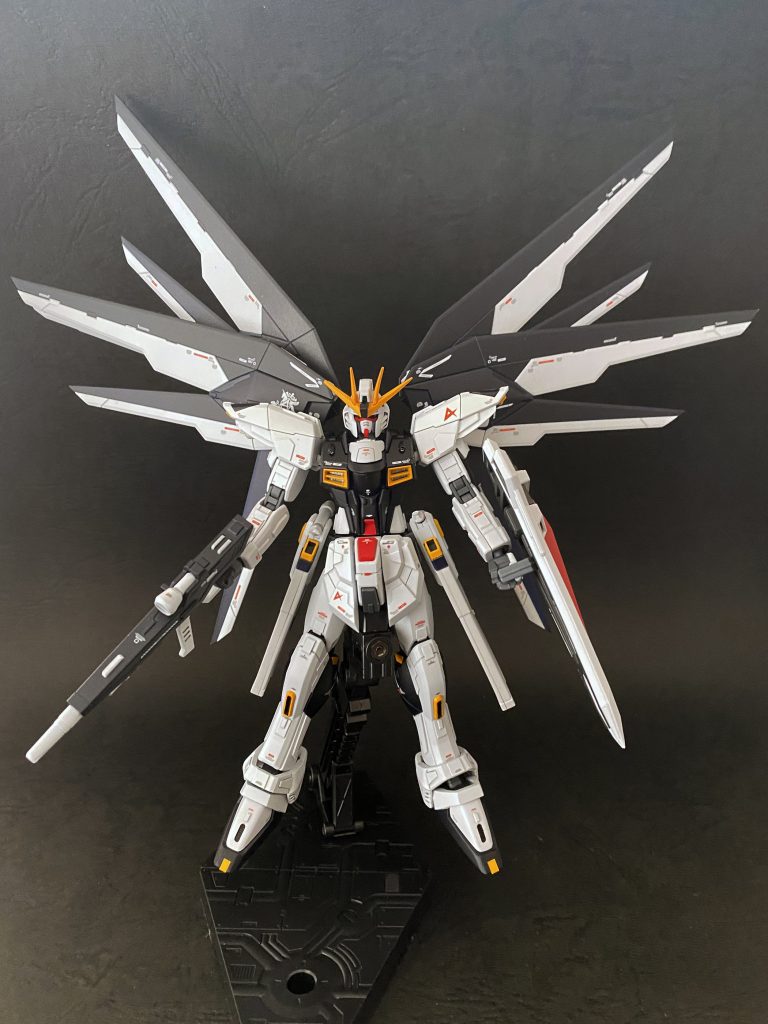 フリーダムといえばこの羽を広げたシーンが印象的?