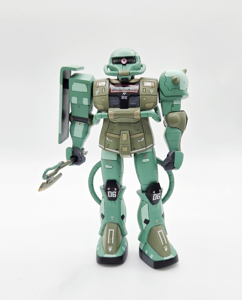 拳はビルドハンズに置換しましたが、パーツのバランスはいじらずに旧キットのシルエットを残して作成しました。