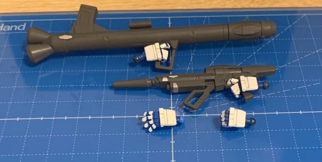 今回はハンドパーツは最低限にしています。キャットゥスの持ち手はシステムウェポンから、左銃持ち手はジムスパルタン、握り手はEz8、平手は元キットのものです。カラーレシピ:サーフェイサー:ファレホジャーマンパンツァーグレー本体色:ファレホモデルカラーロイヤルブルー本体白部分:ファレホモデルカラーコールドホワイトご覧いただきありがとうございました。