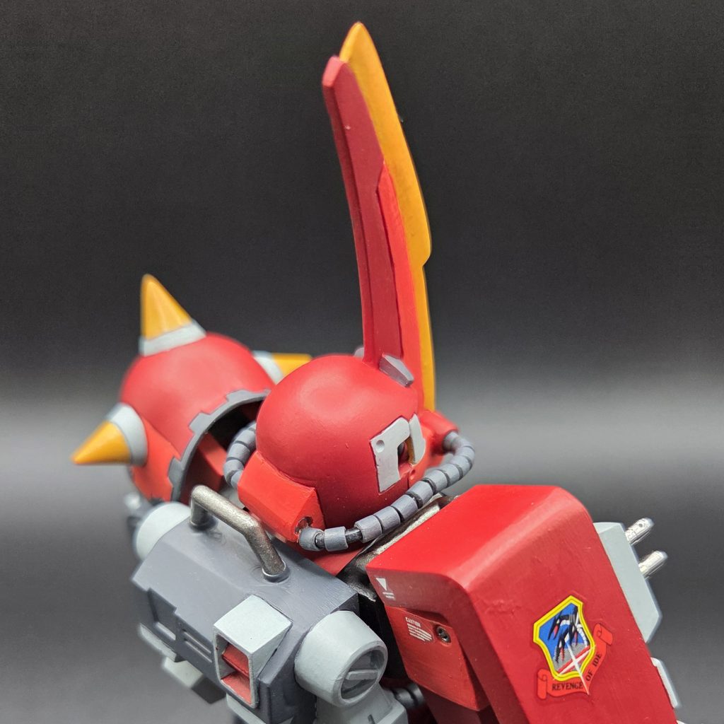 キマイラ隊のデカールを使用しました。コミックスに倣うのであれば、ジョニーのユニコーンのエンブレムのほうが良かったかもですが、そこは、まぁ。。。