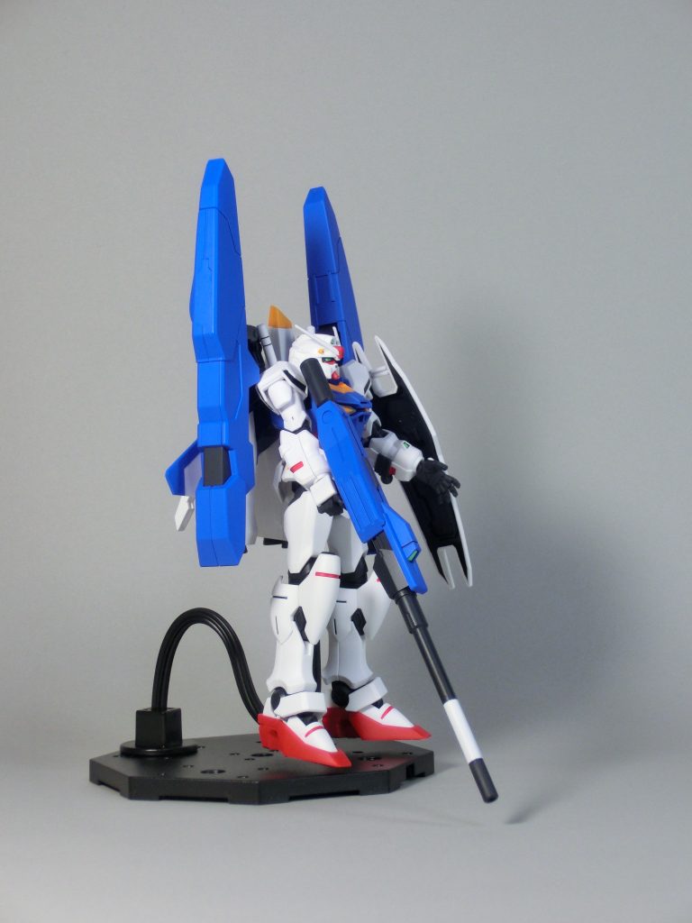 スーパーエンゲージガンダムななめ前