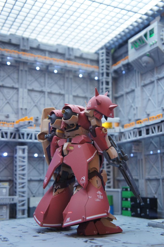 背面のスタビライザーはスジボリに挑戦しようかと思いましたが、今回は”素体を活かしてシンプルに仕上げる”がテーマでしたので手を付けませんでした。