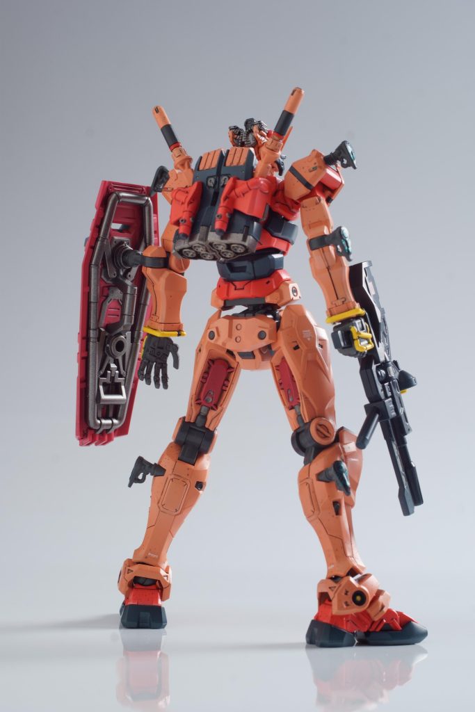 赤は２色使っています。薄いほうの赤は、ちょっとグラデして退色感は出そうと努力してみました。写真ではよくわからないですｗ