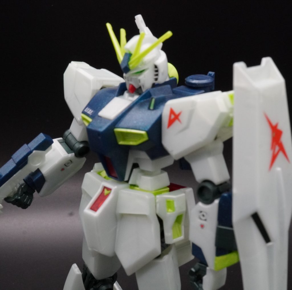 EG νガンダム　サイコフレーム発光イメージカラー