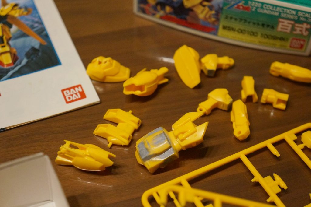 胴体の部分のパテ埋めは2014年当時のまま。