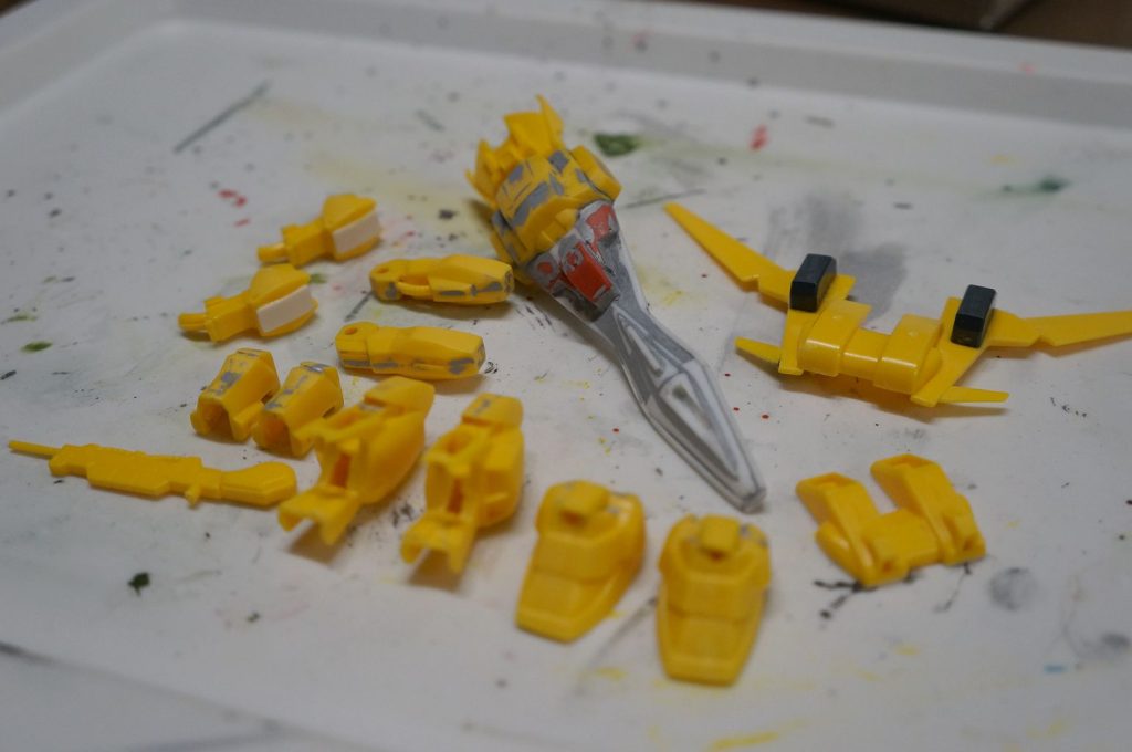 大体部品が揃いました。