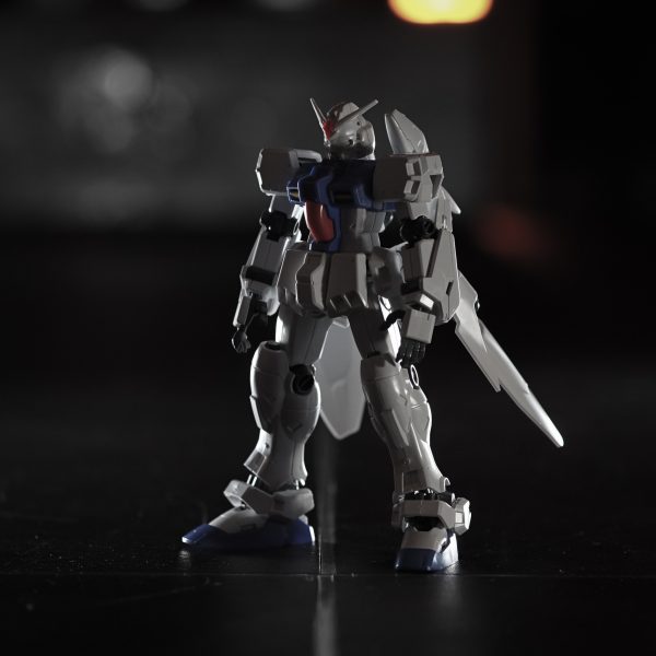積んであったステイメンを仮組み。これも1/144ガンダムVer.kaを作る時のパーツ取り。と言っても顔くらいか。ウエストも細くて長くて良さそう。上腕も使えそうかも。ヘルメットのバランスも良いけど結構ディテール違うから流用は難しいかも。（1枚目）