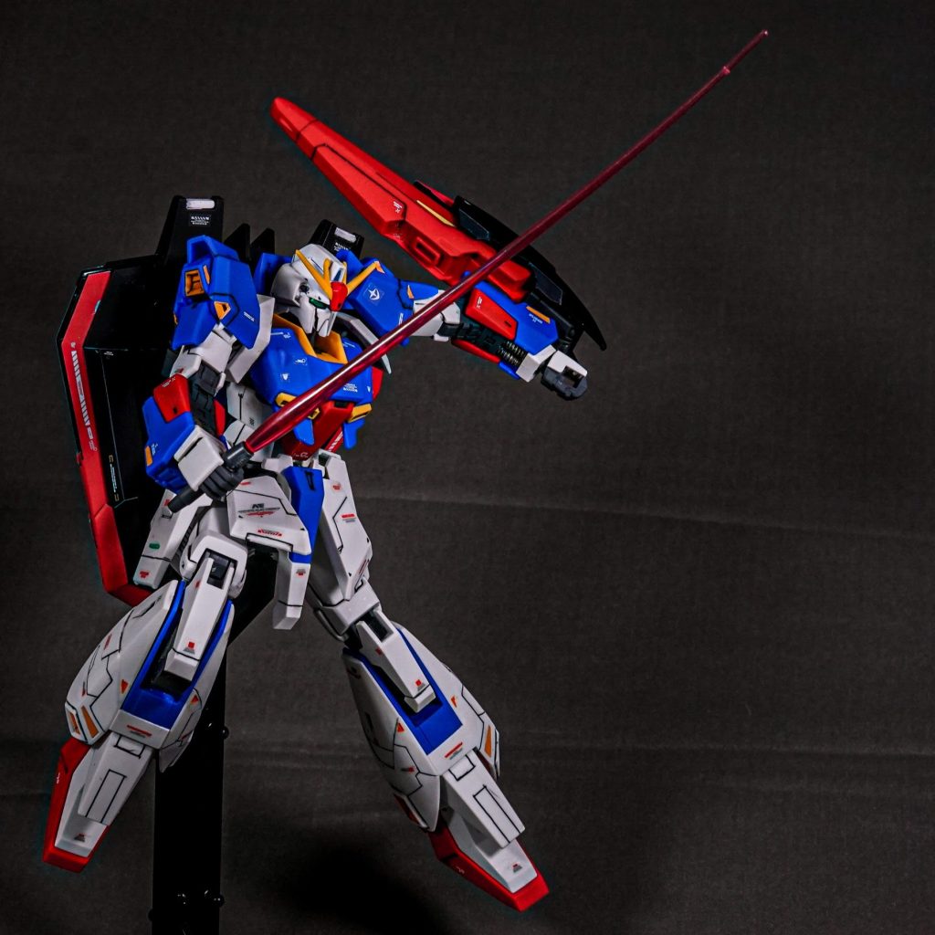 MSZ-006 Zガンダム–7枚目/制作者：しるばにあ