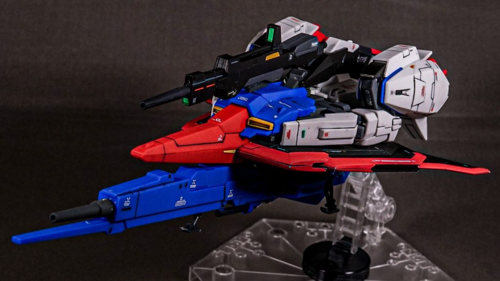 MSZ-006 Zガンダム–2枚目/制作者：しるばにあ