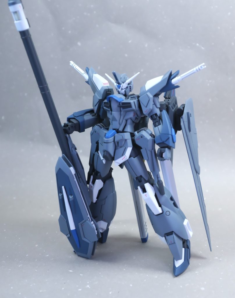 サーベルラックやら、トサカやら、細かい部分はスクラッチを入れてますが、基本的にはミキシング。