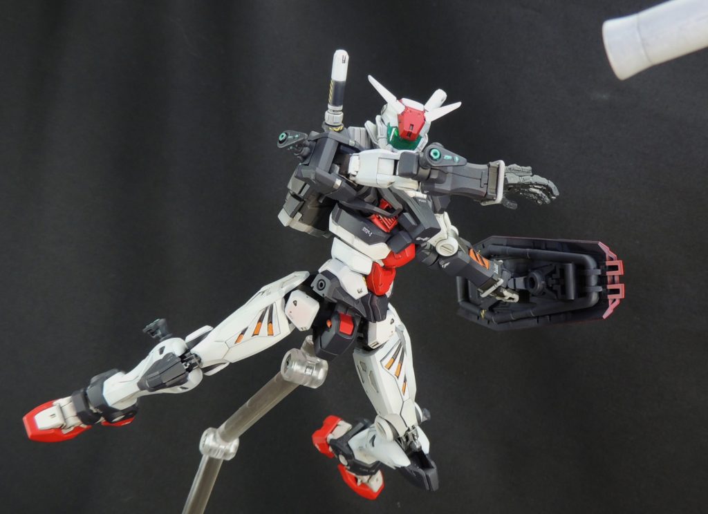 「ビュンッ！」